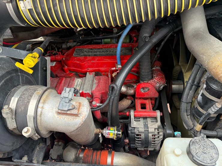 2013-kalmar-ottawa-4x2-image-34