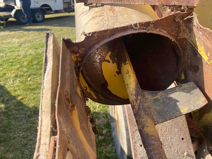 new-holland-357-image-20