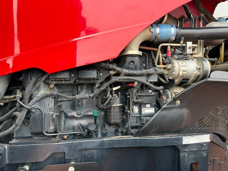 case-ih-magnum-380-rowtrac-image-51