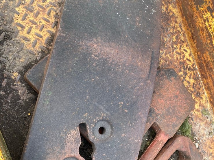 2---john-deere-new-gen-slab-weights-image-2