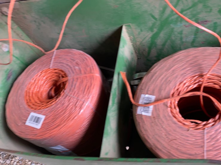 john-deere-337-image-40