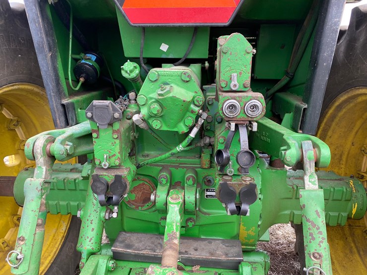 john-deere-4640-image-27