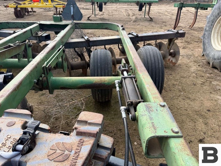 john-deere-315-image-9