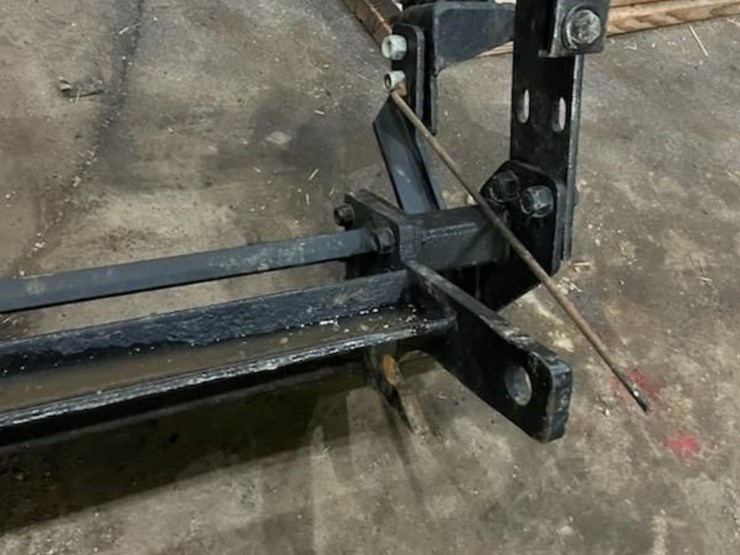 meyer-super-v2--snow-blade-w/truck-mounts-image-10