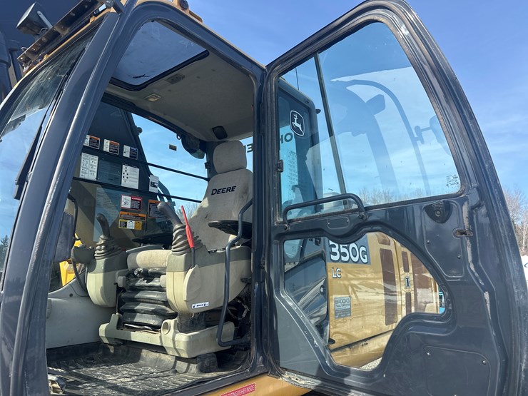 deere-350g-lc-image-43
