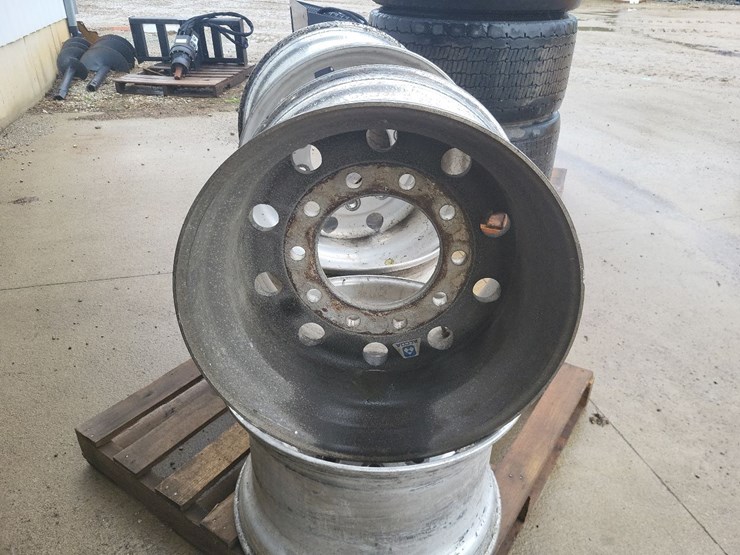 (4)-aluminum-super-single-rims-image-12