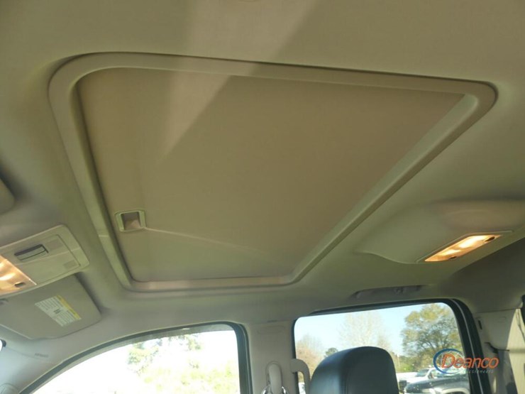 2007-gmc-sierra-1500-denali-image-11