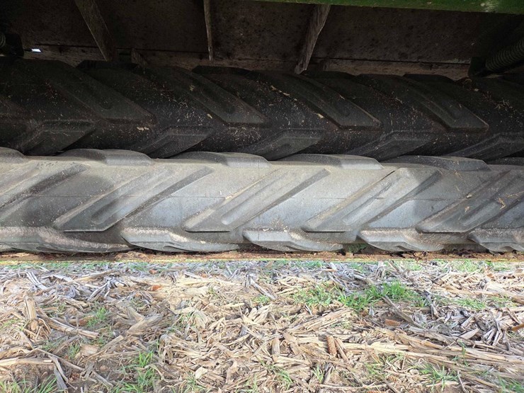 john-deere-630-image-39