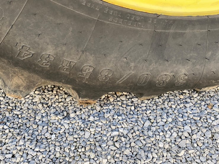 1998-john-deere-8300-image-73