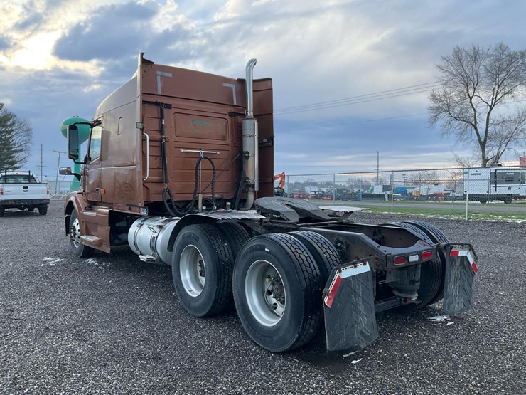 2007-unknown-volvo-image-3