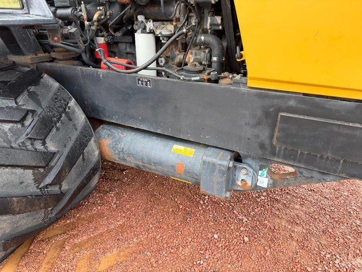 challenger-75-image-39