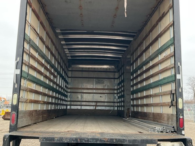 2005-international-durastar-4300-image-46