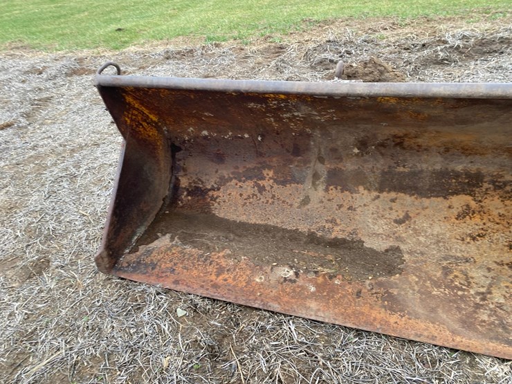 case-loader-bucket-image-5