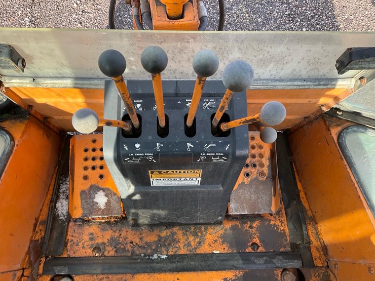 1982-case-580d-image-100