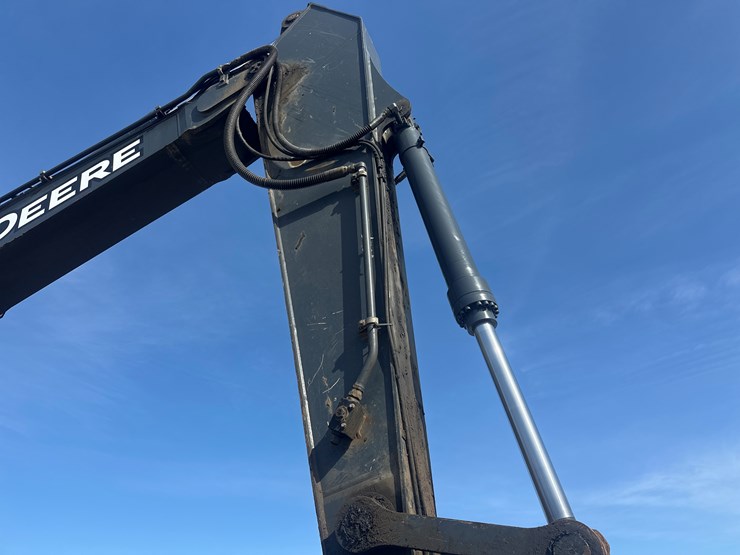 deere-350g-lc-image-29