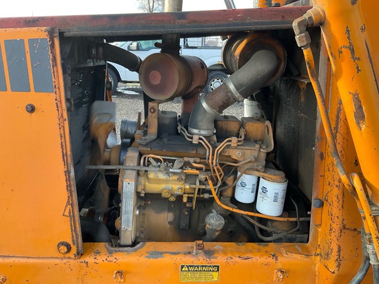 1982-case-580d-image-71