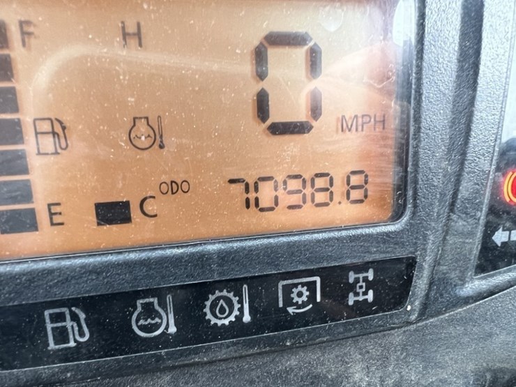 2020-kubota-rtv-x1100c-image-23