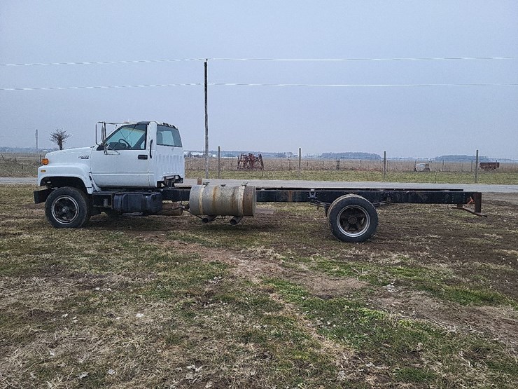 1991-gmc-kodiak-c6h042-single-axle-truck---blown-engine-image-4