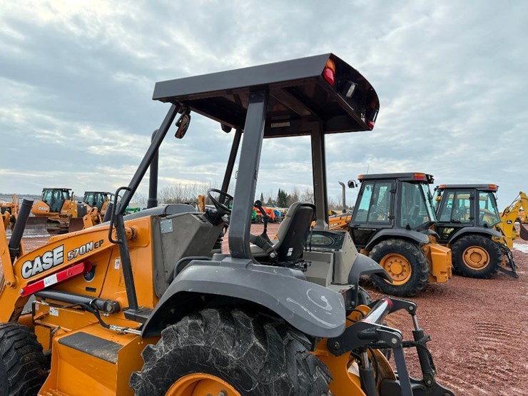 case-570n-xt-image-18