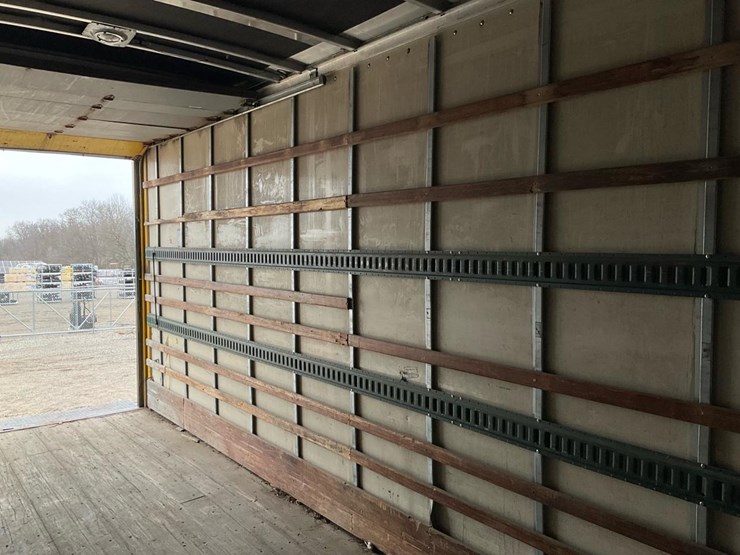 2005-international-durastar-4300-image-53