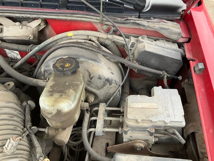 2000-chevrolet-s10-image-53