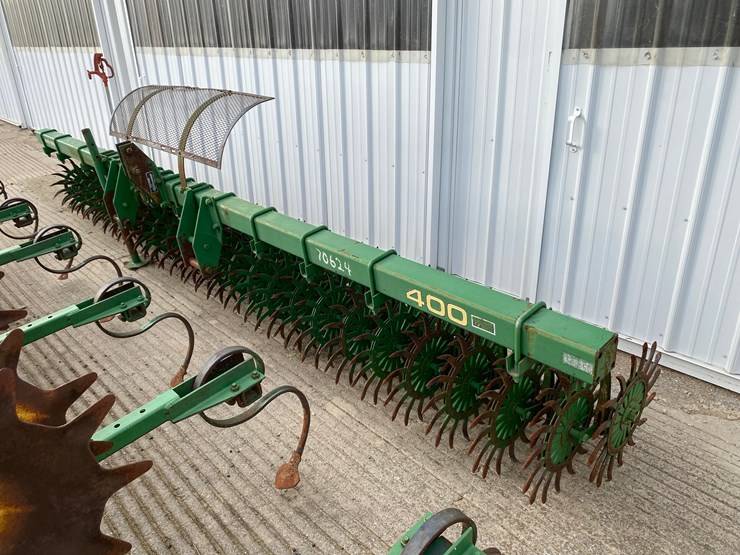 400-john-deere-400-image-1