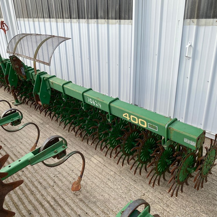 400 JOHN DEERE 400