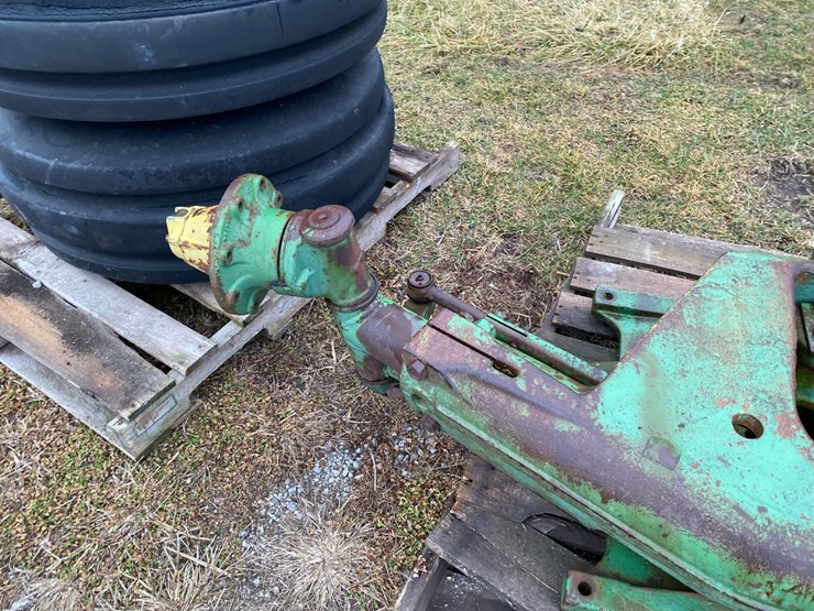 john-deere-6030-image-6