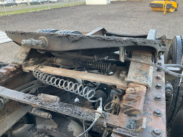 2007-unknown-volvo-image-36