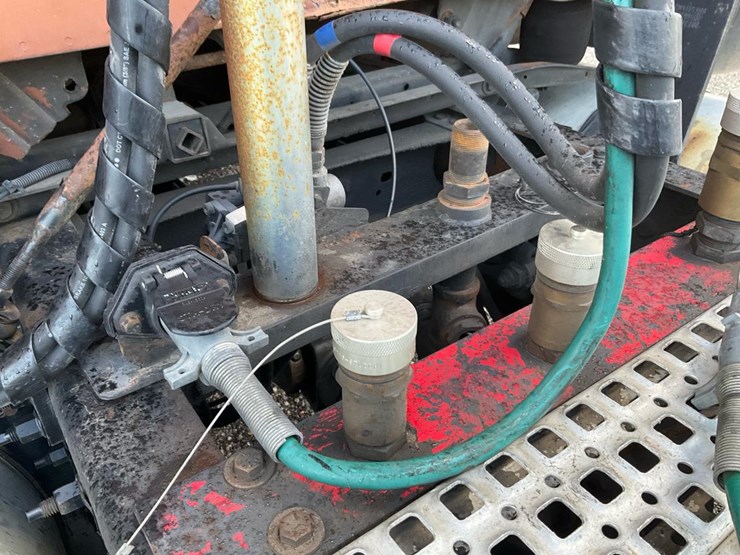 2007-unknown-volvo-image-29