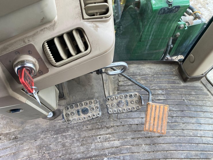 john-deere-6410-image-43