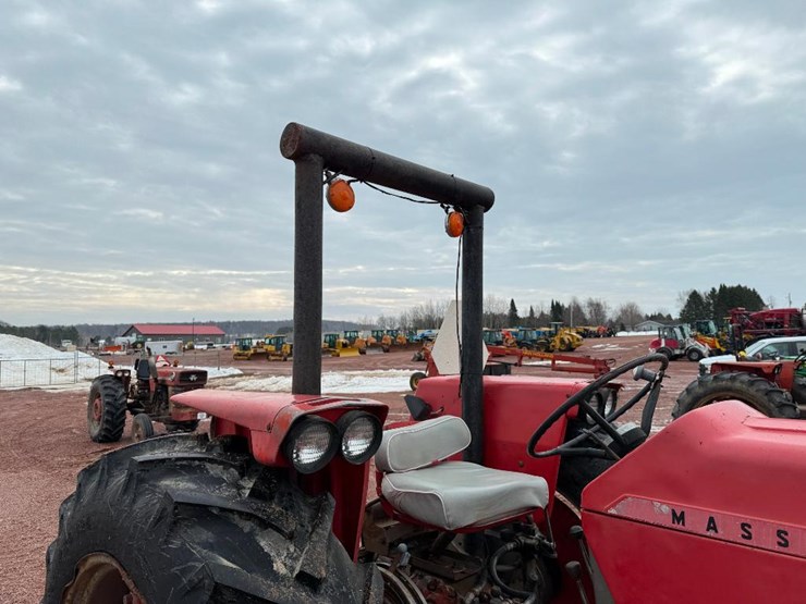 massey-ferguson-165-image-19