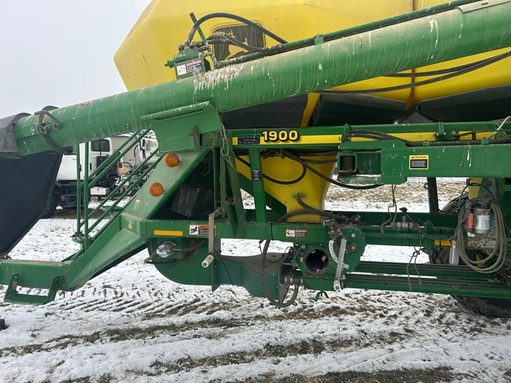 john-deere-1900-image-9