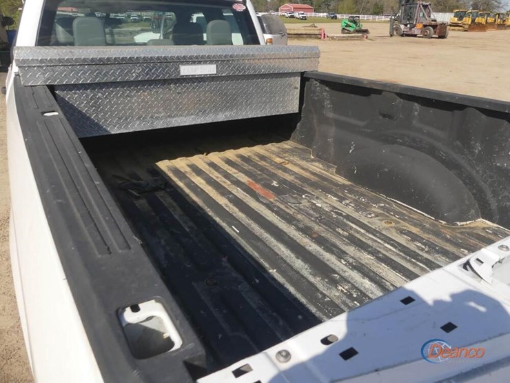 2019-ford-f150-image-4