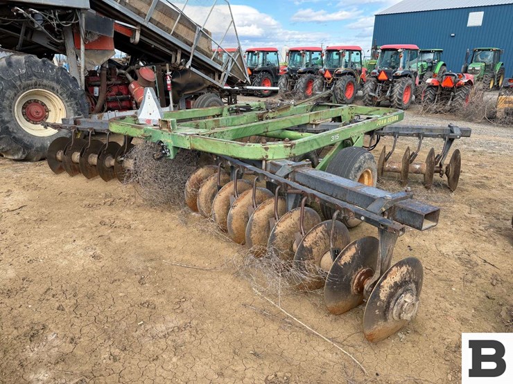 john-deere-315-image-3