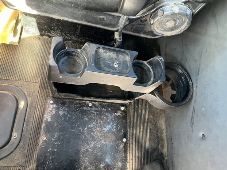 1998-peterbilt-357-image-67