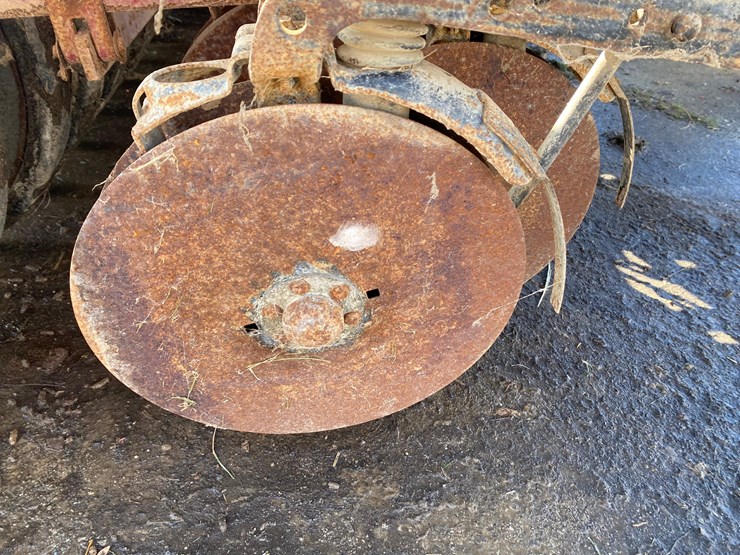 international-6200-image-10