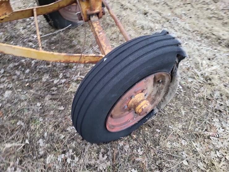 minneapolis-moline-tractor---parts-image-14