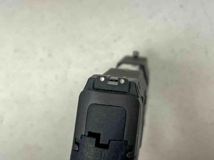 taurus-pistol-image-6