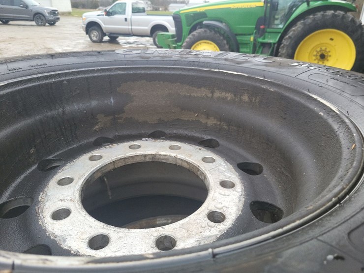 (4)-445/50r22.5-super-single-tires-w/aluminum-rims-image-3