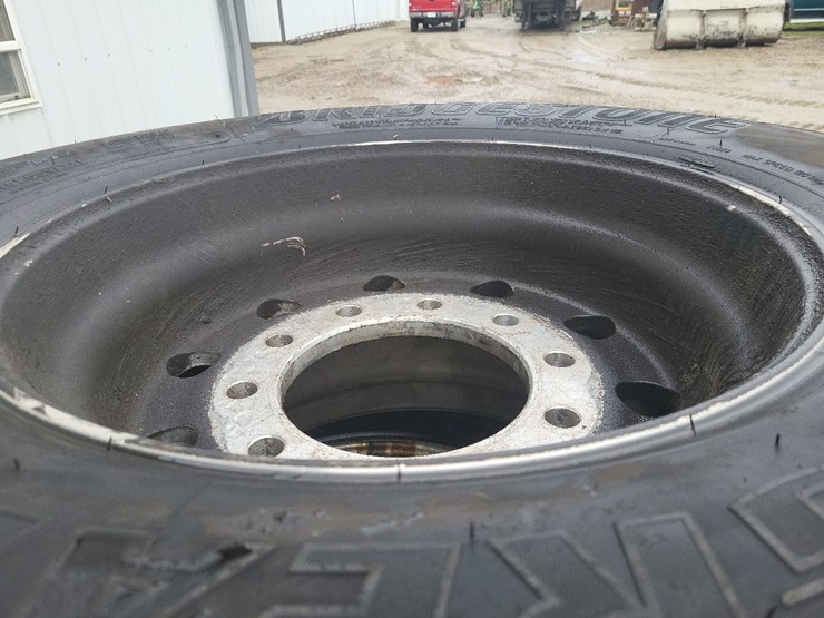 (4)-445/50r22.5-super-single-tires-w/aluminum-rims-image-5