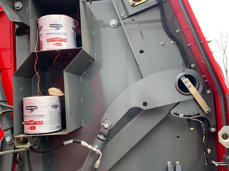 2024-massey-ferguson-1745d-image-29