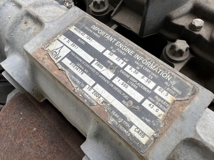 2005-schwing-p-88d-towable-concrete-pump-image-17