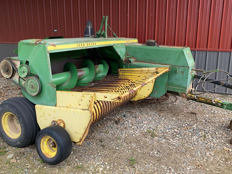john-deere-337-image-2