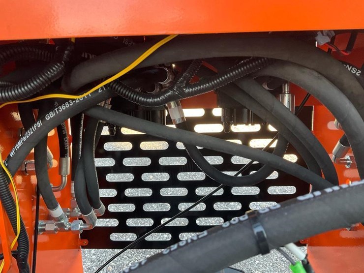 #1016-•-landhero-ldh-t460-mini-skid-steer-image-15