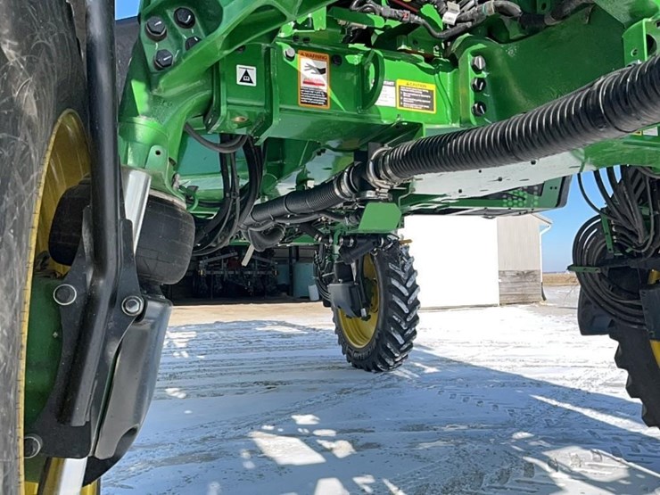 2023-john-deere-410r-image-43