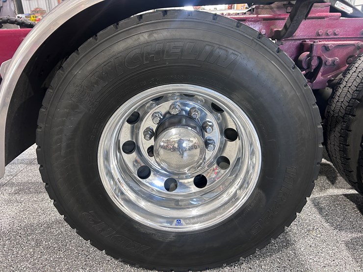 peterbilt-379-image-148