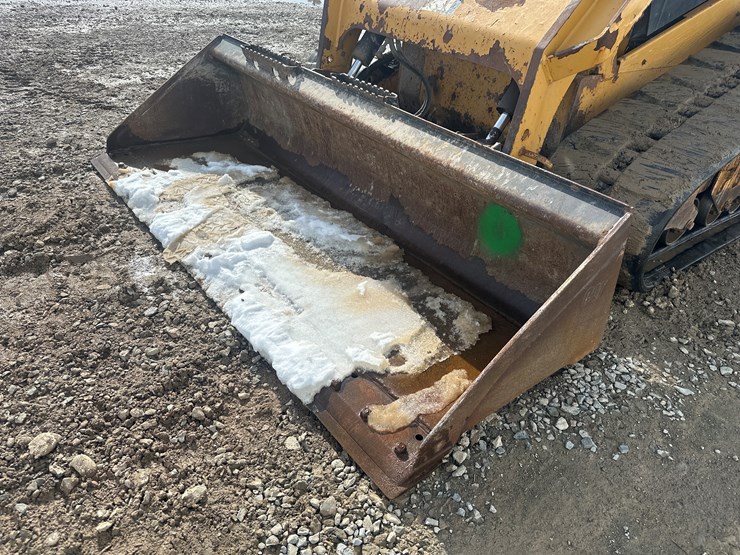 caterpillar-279d-image-10