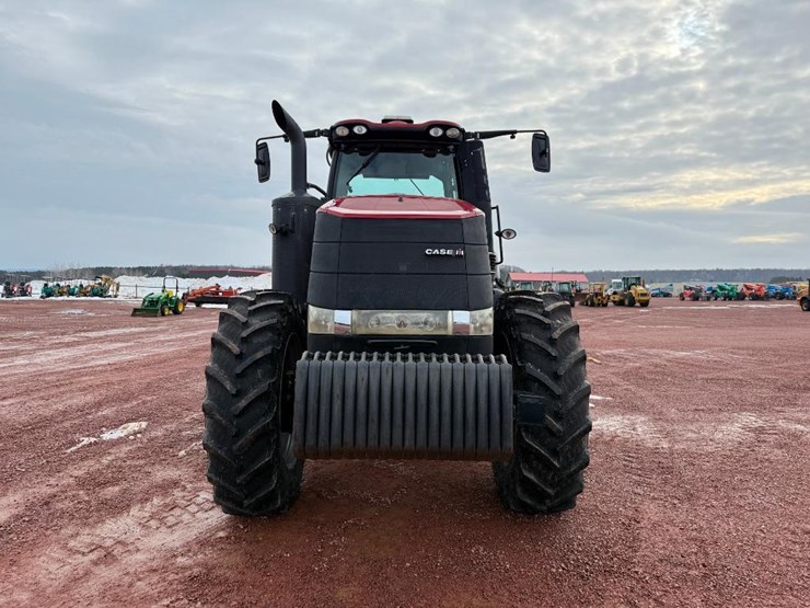 case-ih-magnum-380-rowtrac-image-2