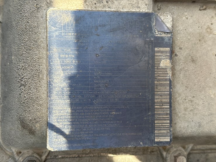 2012-international-7600-image-46